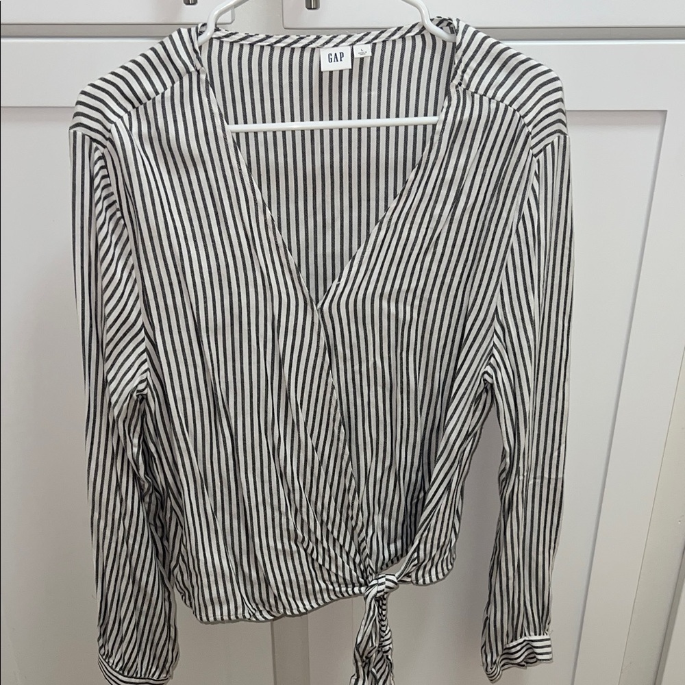 GAP Women's Black and White Striped Blouse